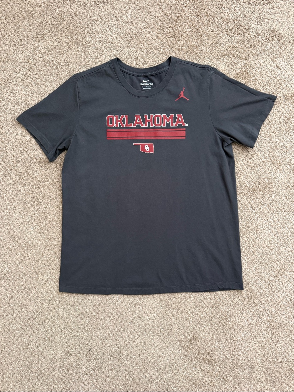 Nike Jordan Charcoal Gray Oklahoma Sooners Graphic Short Sleeve Tee Men’s Large